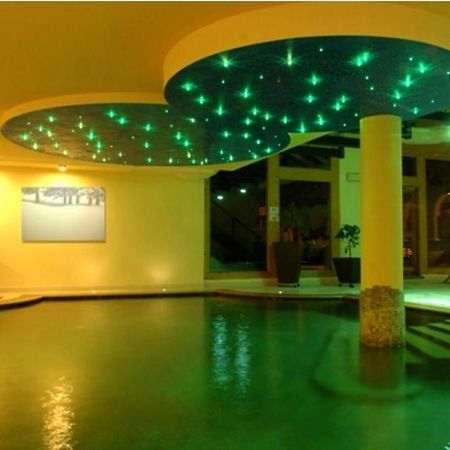 Hotel Scoiattolo Tesero Kültér fotó