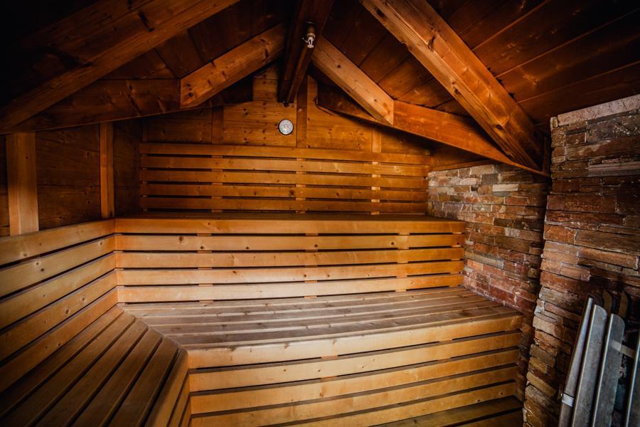 Hotel Scoiattolo Tesero Kültér fotó