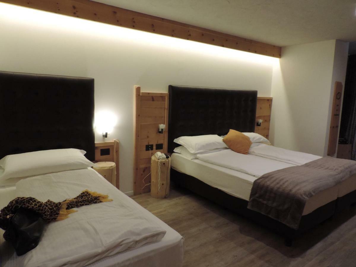 Hotel Scoiattolo Tesero Kültér fotó